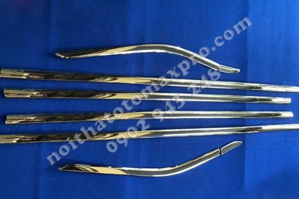 Bộ nẹp chân kính xe Xpander 2019 inox