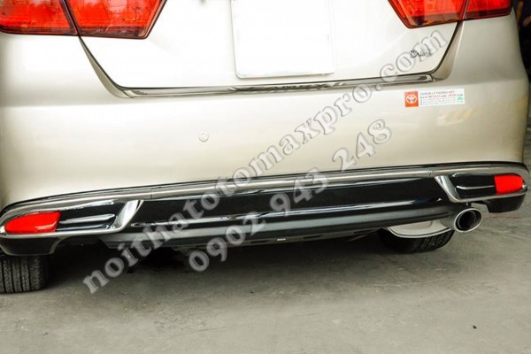 Lippo Toyota Camry