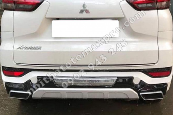 Ốp Cản Trước Sau Xpander